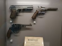 gallery1