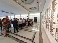 gallery1